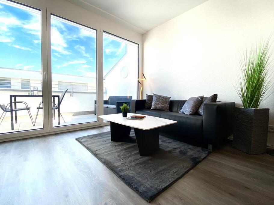Auszeit Sky: Lakeside Retreat With Rooftop Terrace Friedrichshafen